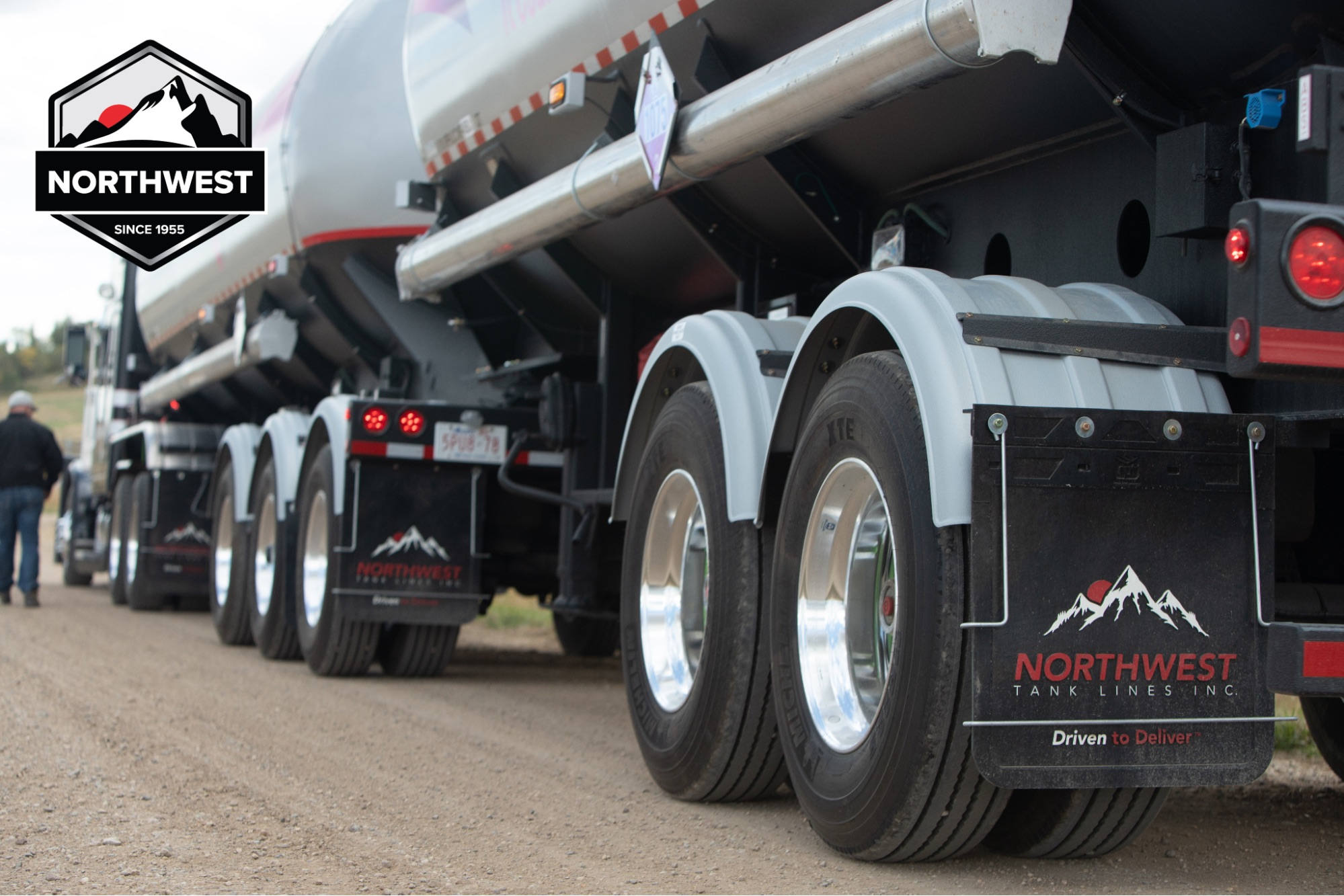 Benefits of Using Northwest Tank Lines for Your Tank Trucking Needs